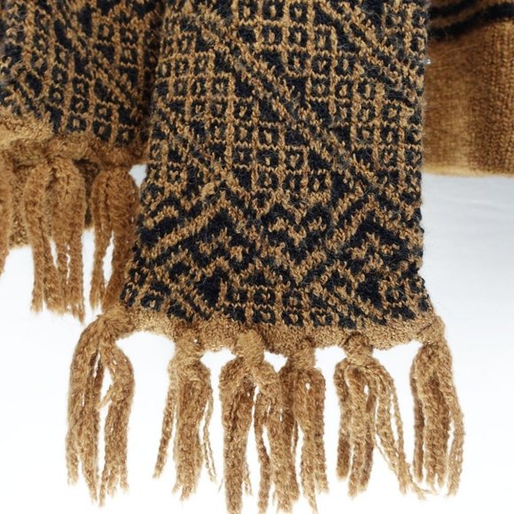 SHAPELY KNITS V-Neck Cardigan Sweater with Pockets - Picture 2 of 7